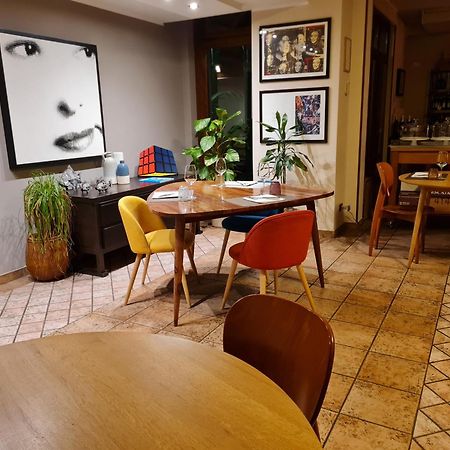 Manfredi Ristorante Con Alloggio Romentino Εξωτερικό φωτογραφία