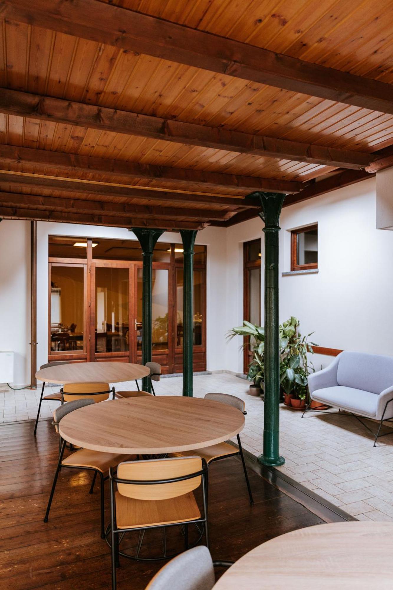 Manfredi Ristorante Con Alloggio Romentino Εξωτερικό φωτογραφία